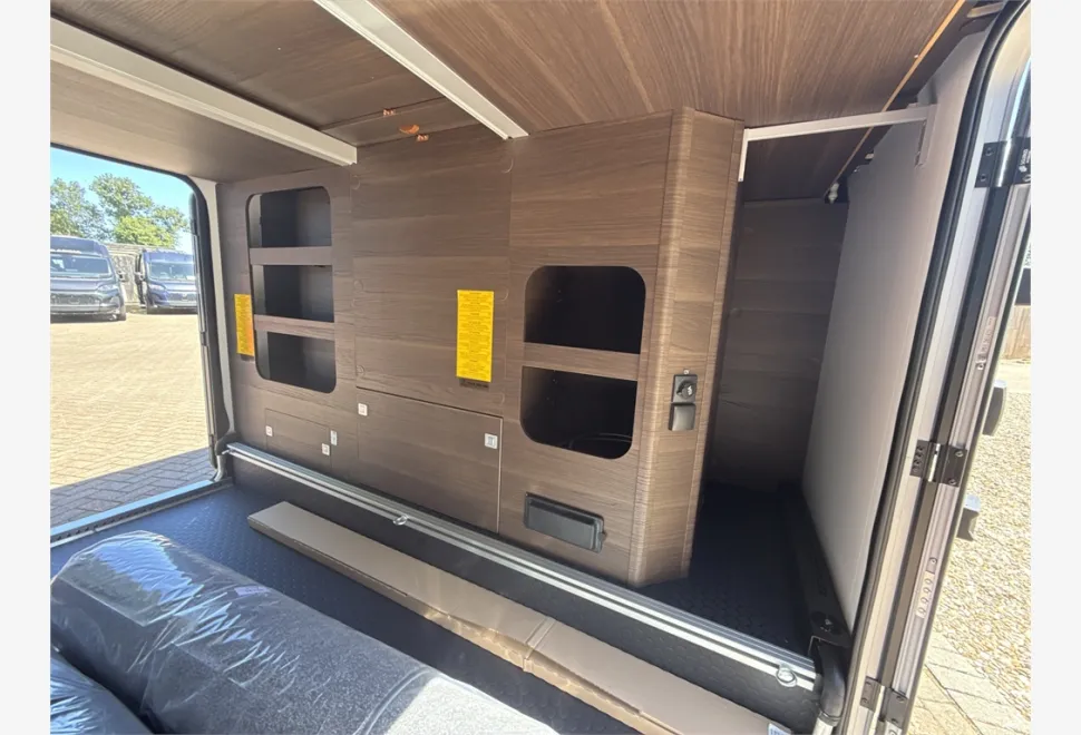 Adria  MATRIX SUPREME 670 DL 