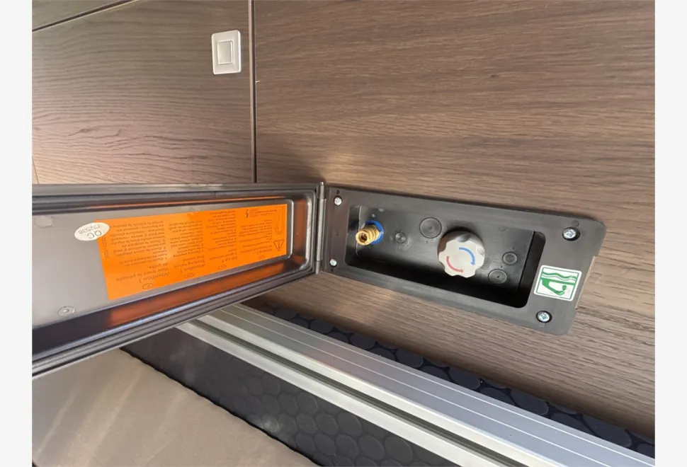 Adria  MATRIX SUPREME 670 DL 
