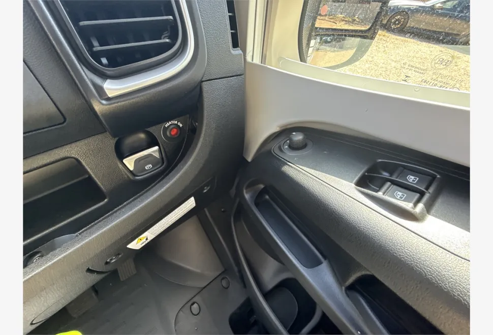 Adria  MATRIX SUPREME 670 DL 