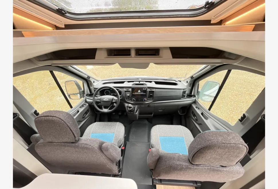 Dethleffs  Globebus GO T45 LHD 