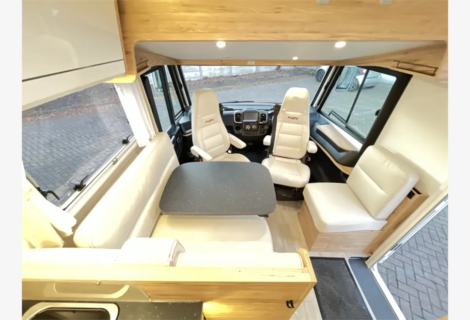 Pilote  G690GJ 2024