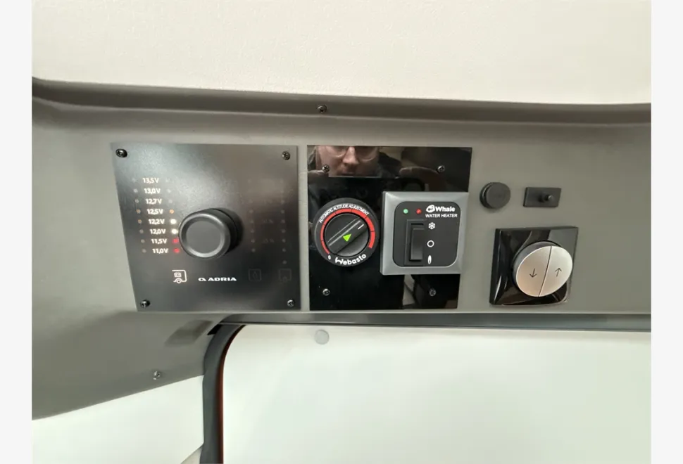 Adria  Twin Supreme 640 SGX 2021