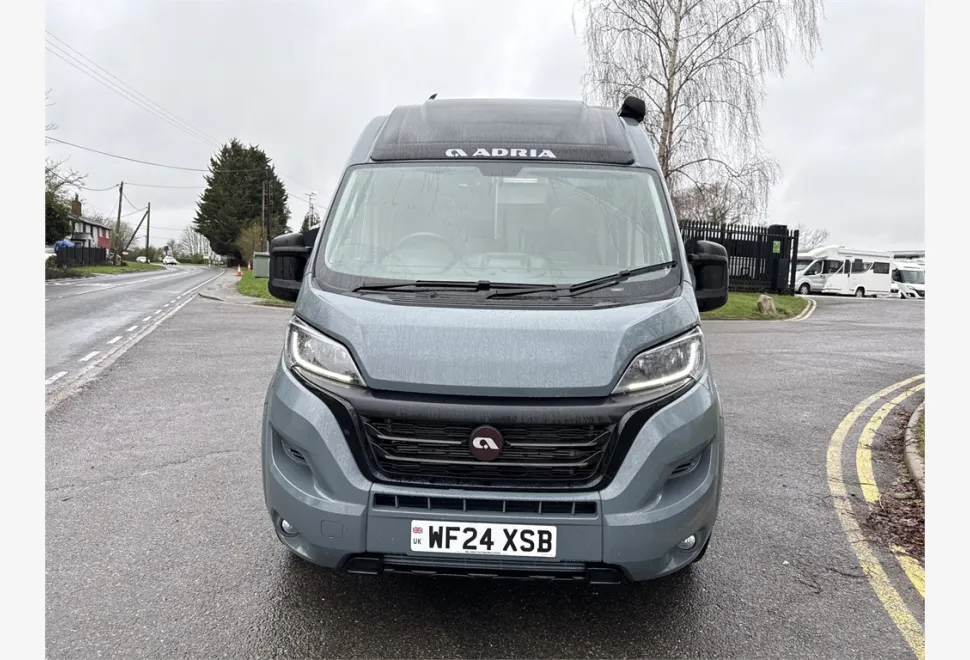Adria  Twin Supreme 600 SPB 2024
