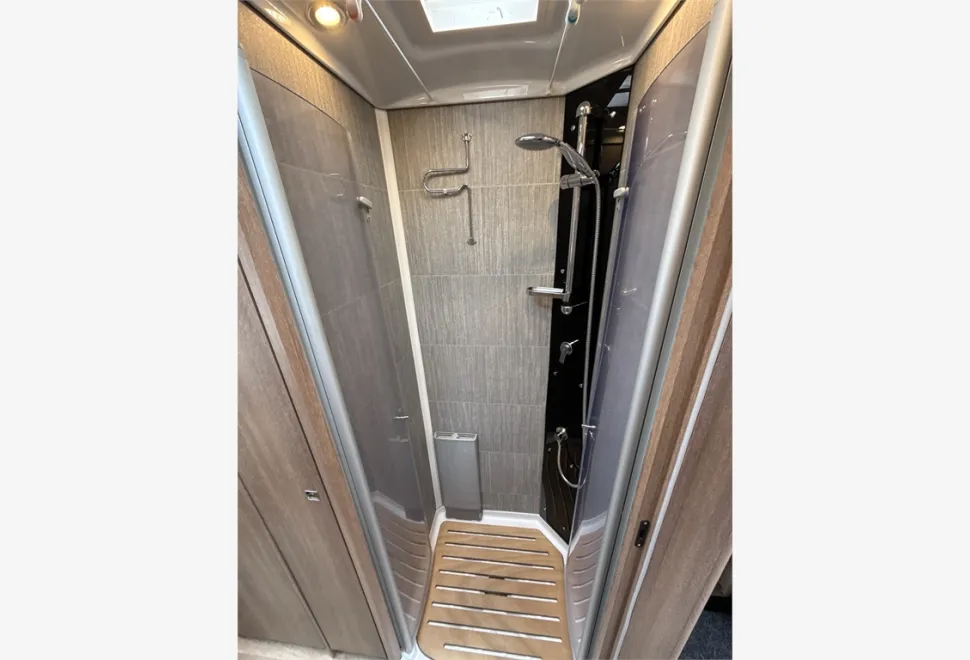 Dethleffs  Grand Alpa A7820 2018