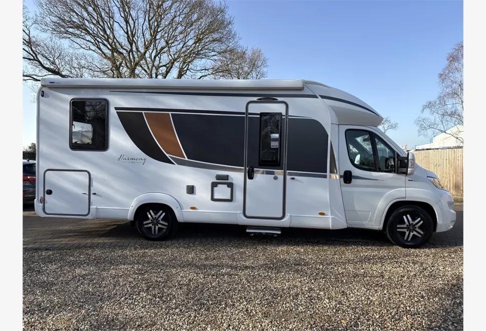 Burstner  Lyseo Harmony Line TD 744 2018