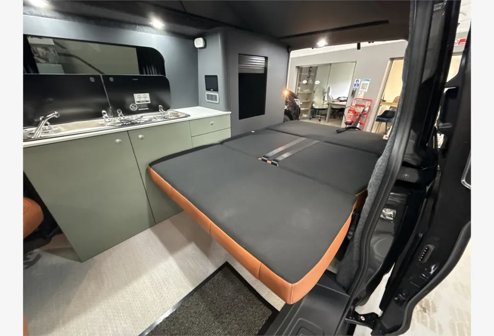 Bespoke  Explore VW Transporter T7 Camper Van 