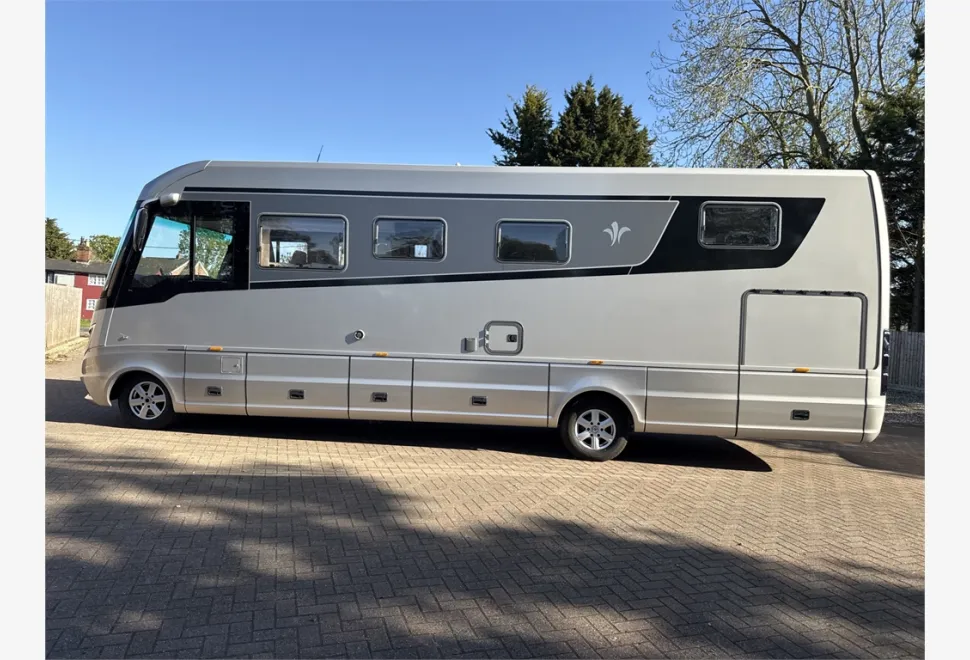 Niesmann+Bischoff  Flair 920 LF 2017