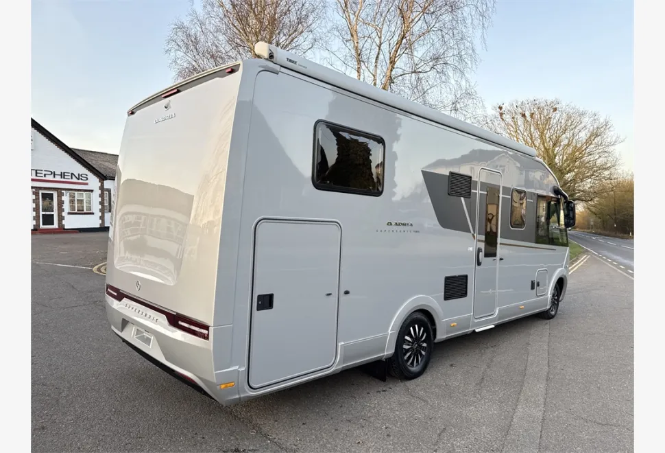 Adria  SUPERSONIC 780 DL 