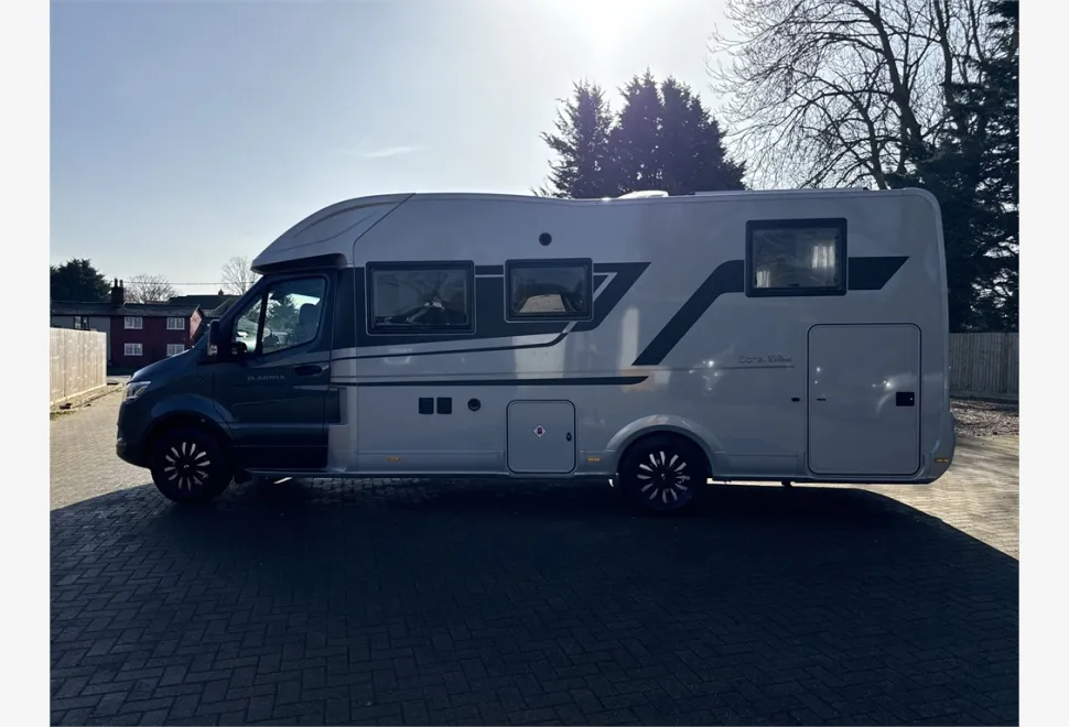 Adria  CORAL SUPREME MB 670 SL 