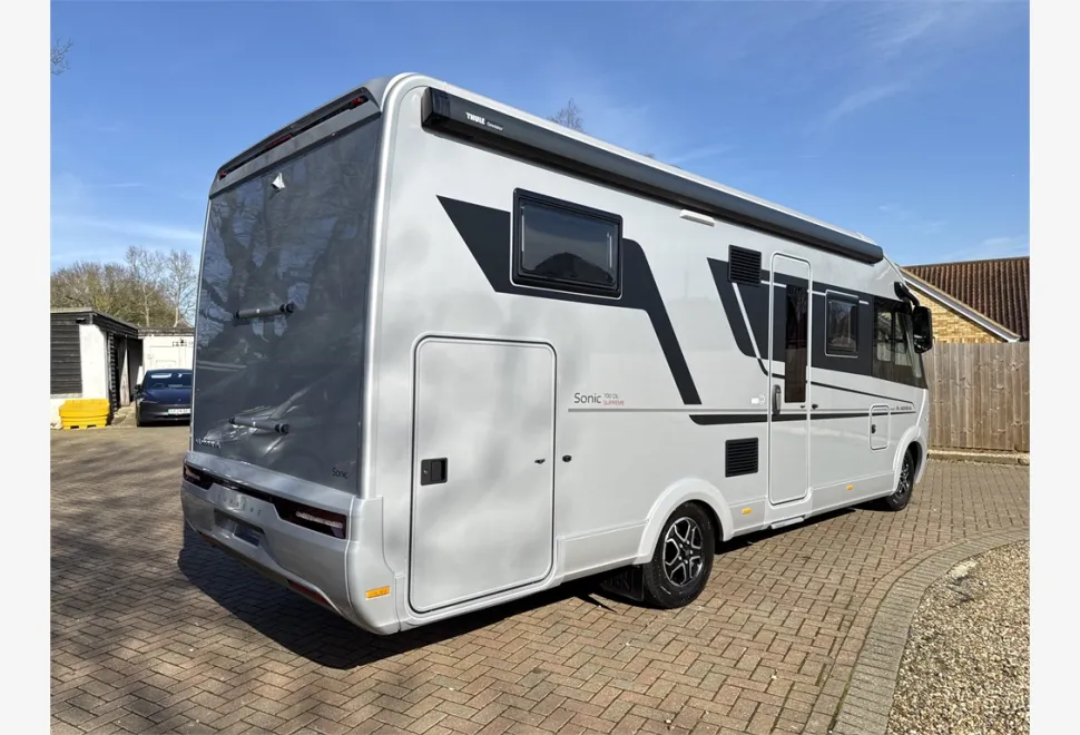 Adria  SONIC SUPREME 700 DL 