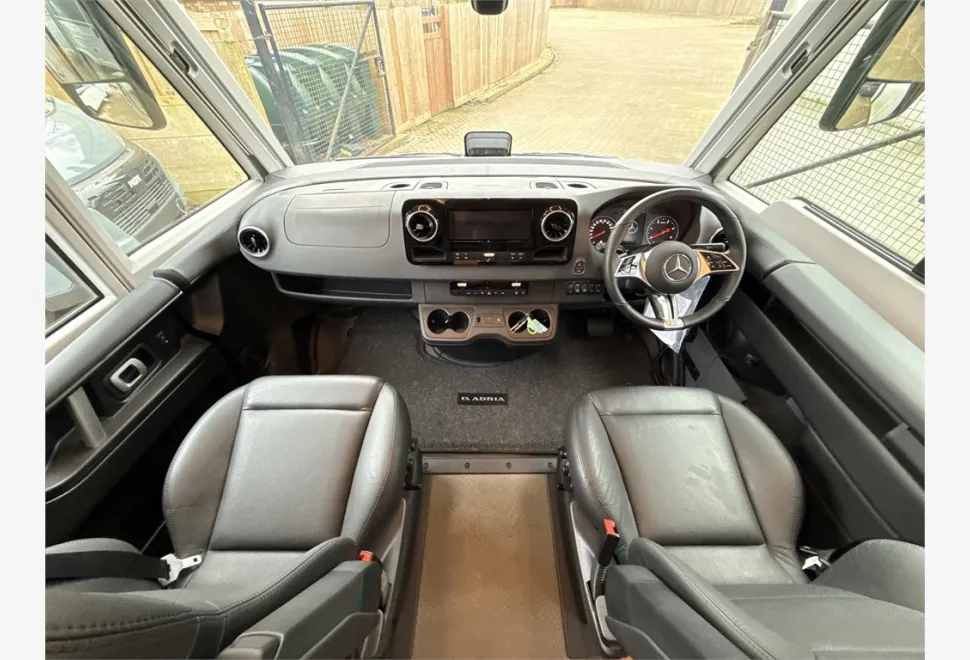 Adria  SUPERSONIC 890 LC 