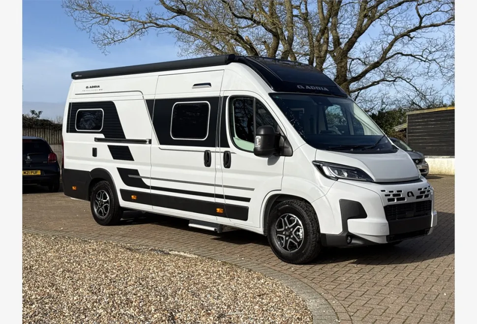 Adria  TWIN SUPREME 640 SLB 