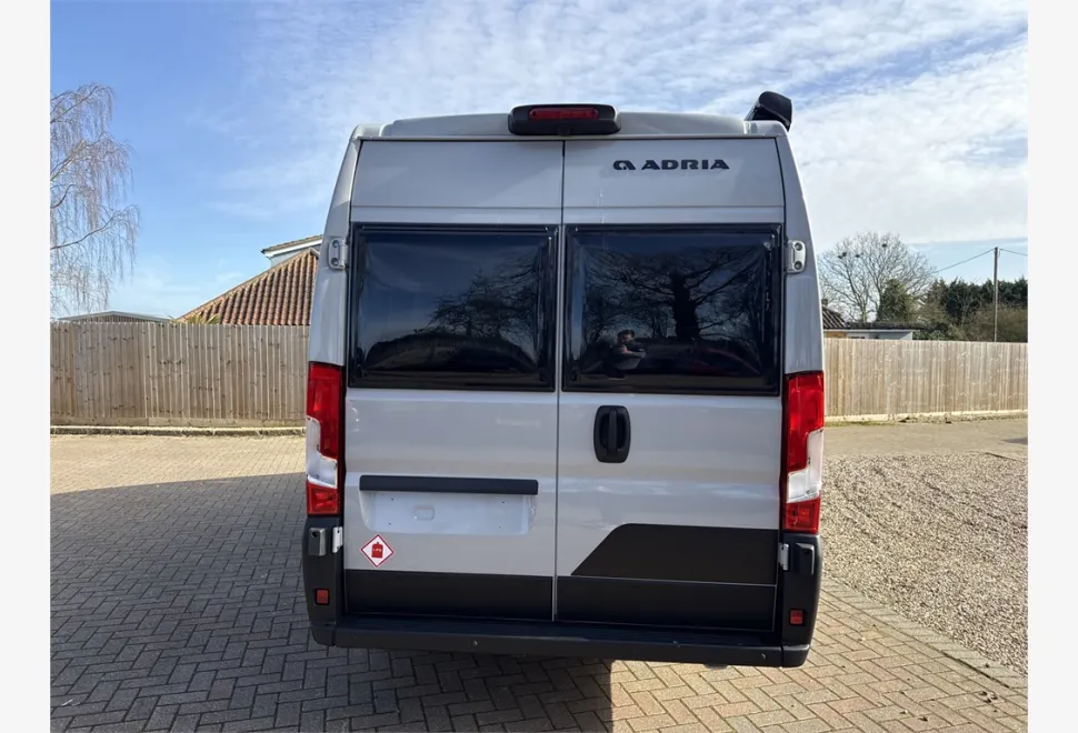 Adria  TWIN SUPREME 640 SLB 