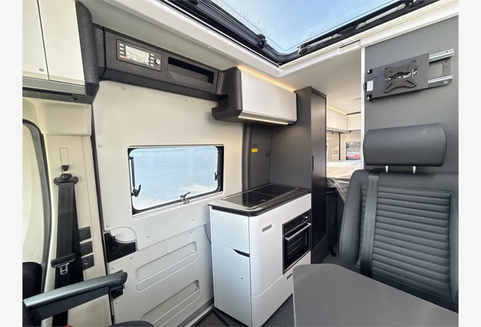 Adria  TWIN SUPREME 640 SLB 