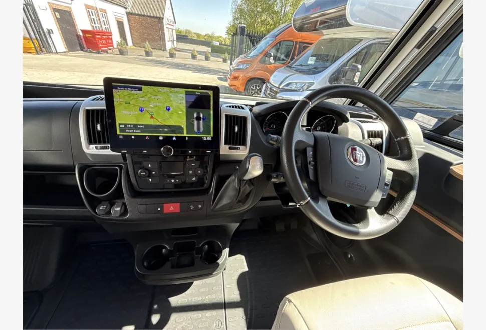Pilote  G740C Emotion 2017