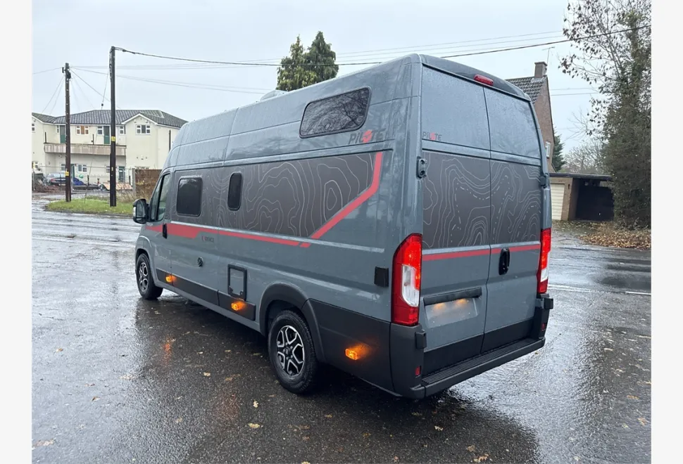 Pilote  V633M Evidence 