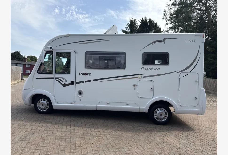 Pilote  G600L Aventura 2014