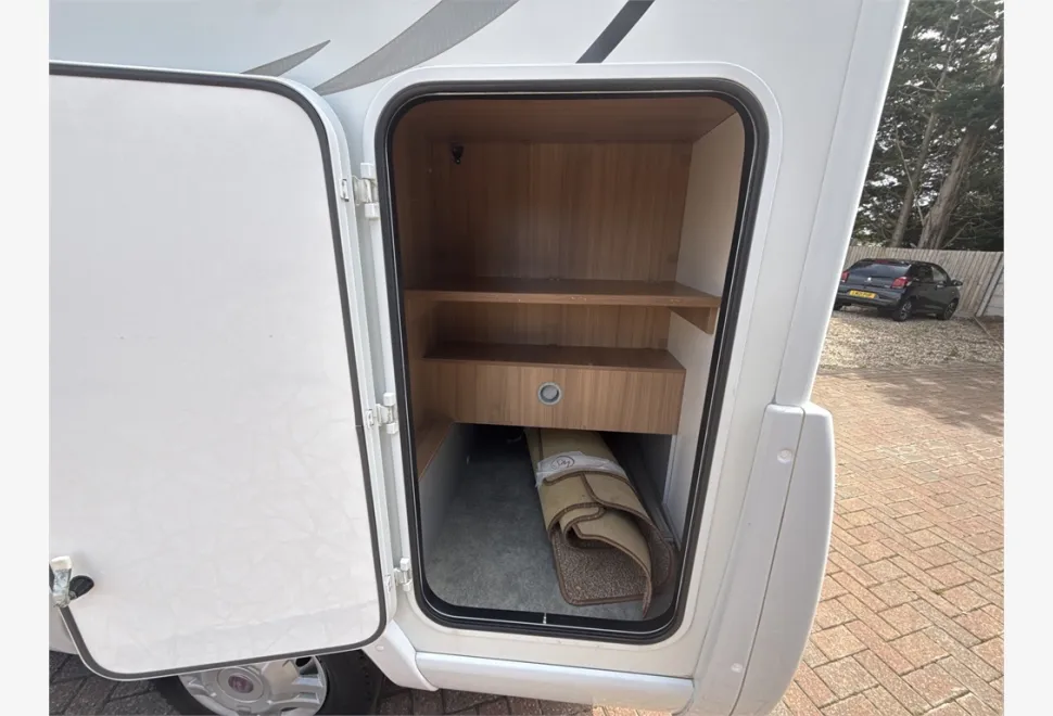 Pilote  G600L Aventura 2014