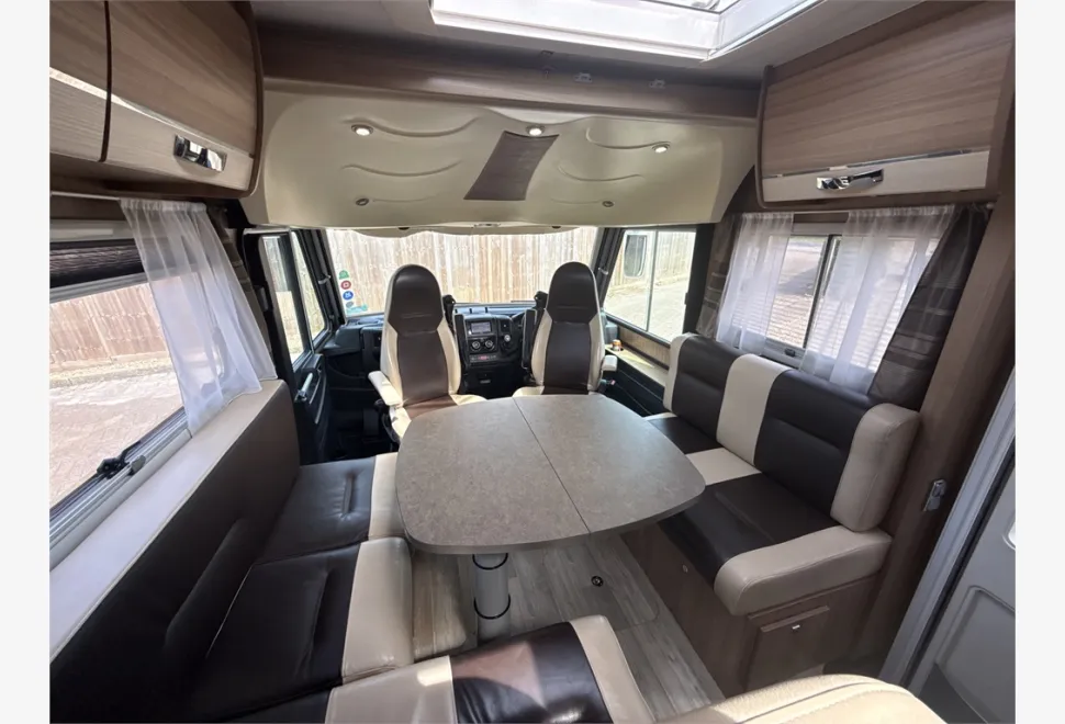 Pilote  G600L Aventura 2014