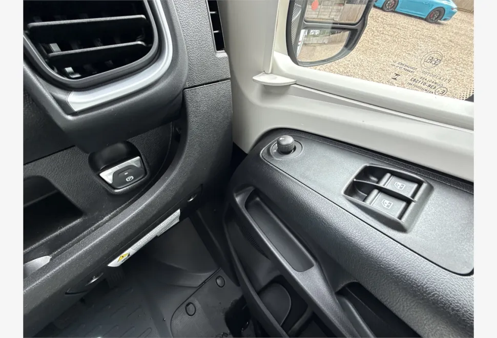 Pilote  P690D Evidence 