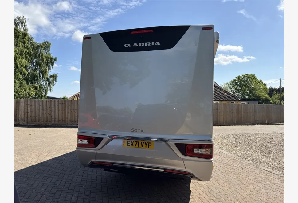 Adria  Sonic 810 SL 2021