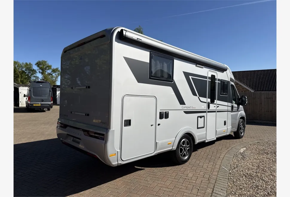 Adria  COMPACT SUPREME DL 