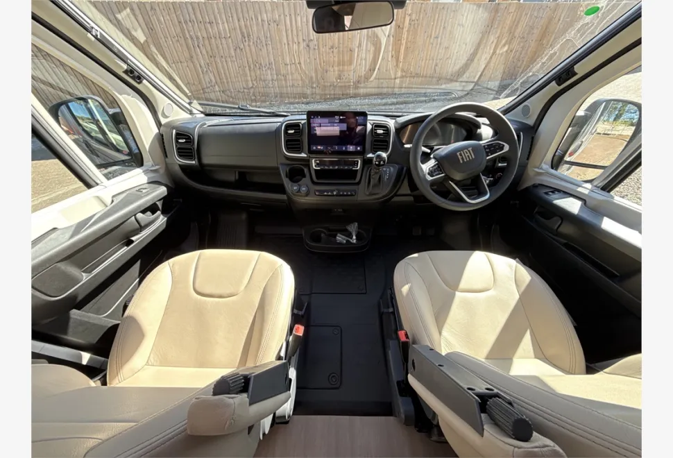 Adria  COMPACT SUPREME DL 