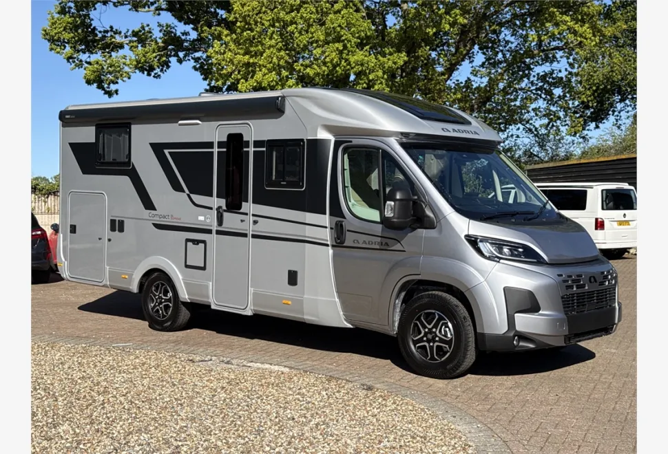 Adria  COMPACT SUPREME DL 