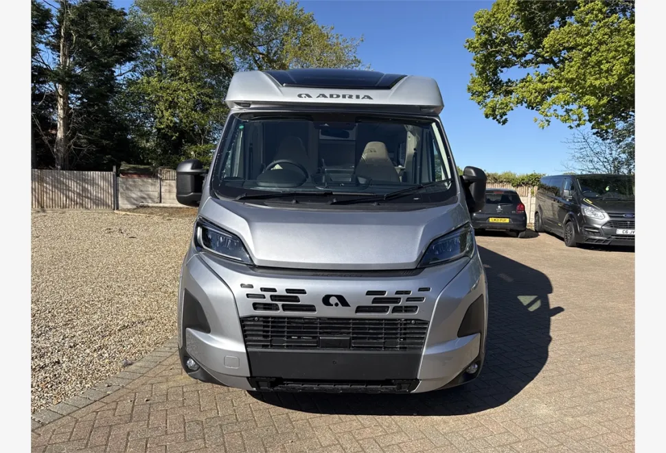 Adria  COMPACT SUPREME DL 