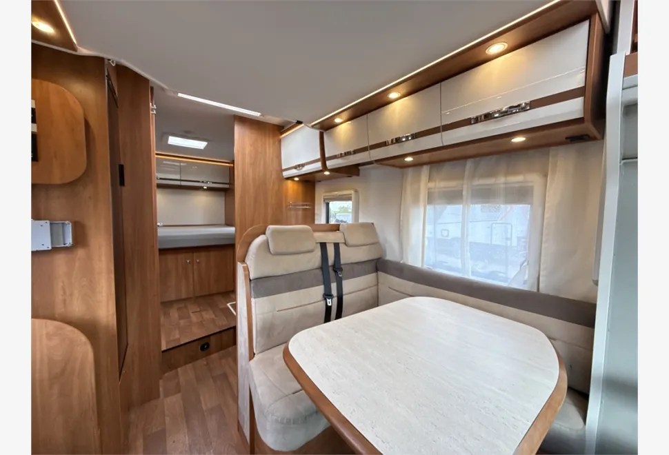 Dethleffs  Trend T7057 DBM 2017