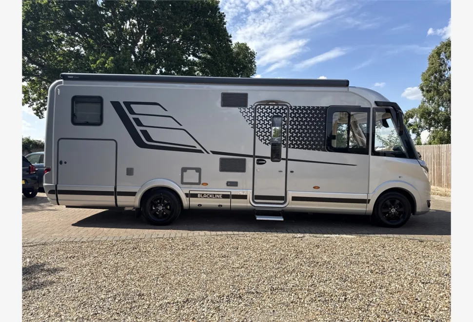 Hymer  B-Class MasterLine B-ML I780 Blackline 