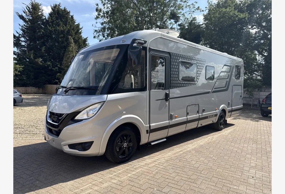 Hymer  B-Class MasterLine B-ML I780 Blackline 
