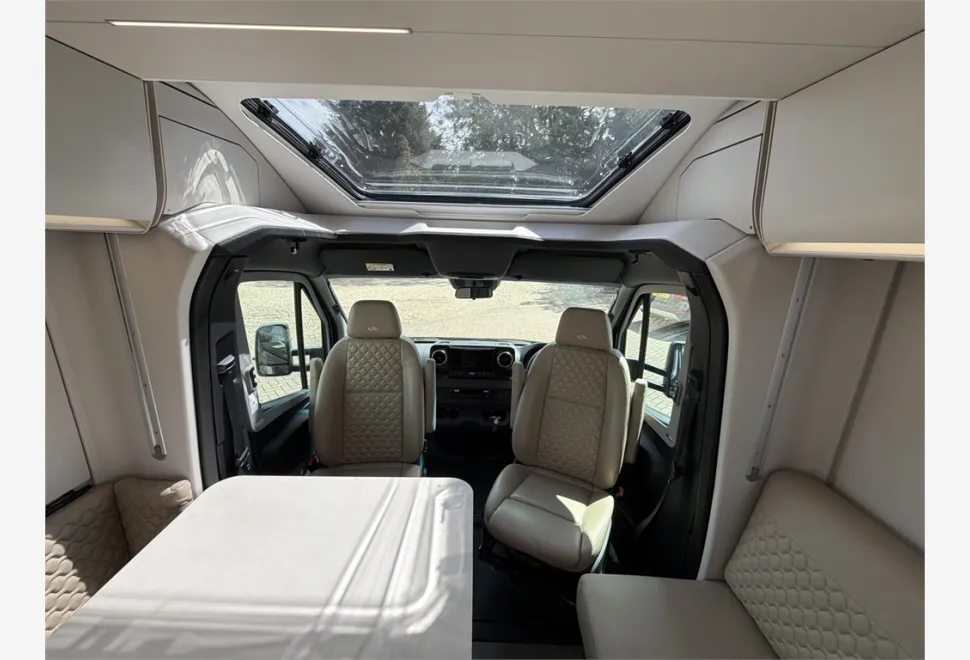 Adria  Matrix Supreme MB 670 SL 2024