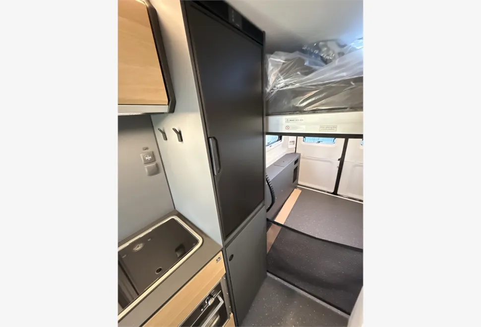 Adria  Twin 640 SGX 60 Y 
