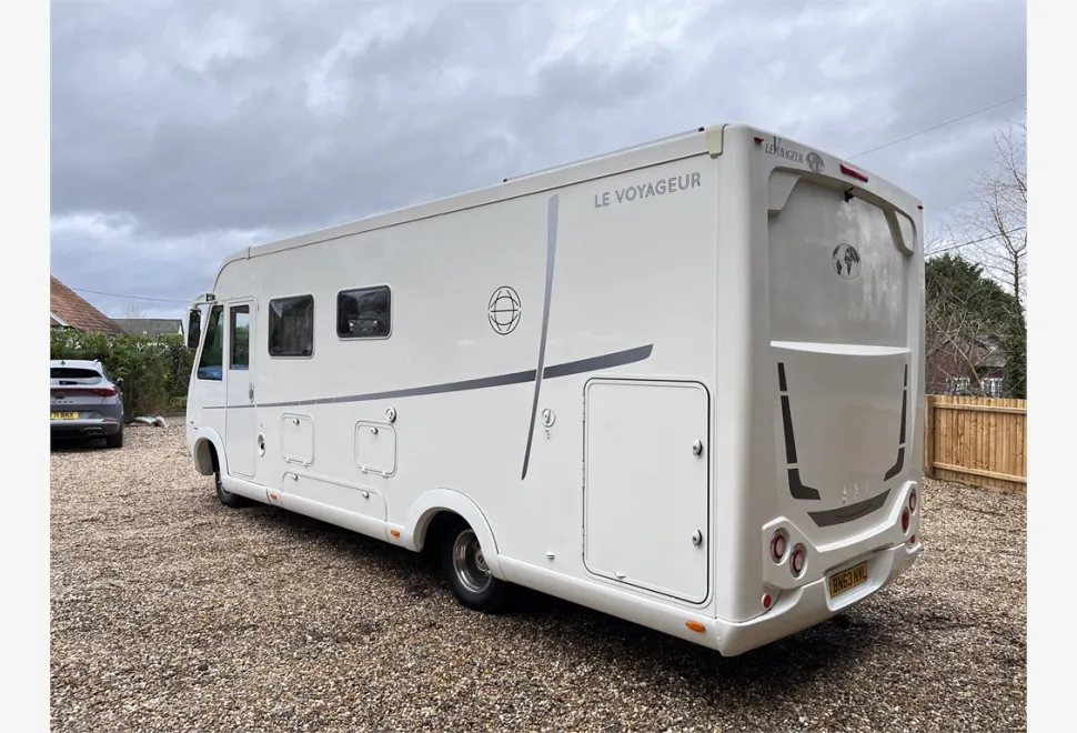 Le Voyageur  Mercedes LVX 855 2013