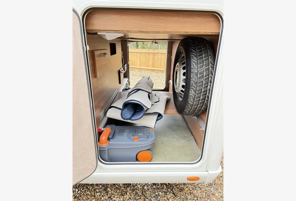 Le Voyageur  Mercedes LVX 855 2013