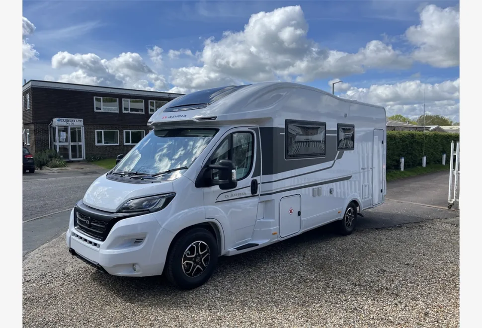 Adria  MATRIX AXESS 600 DT 