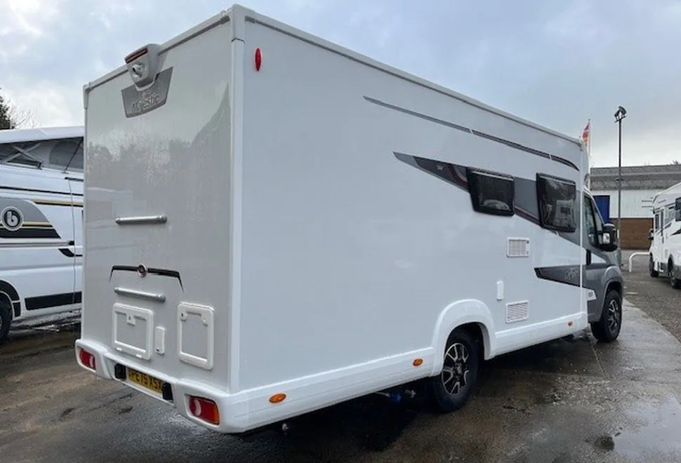 ELDDIS  MAJESTIC 155 2025-09-01