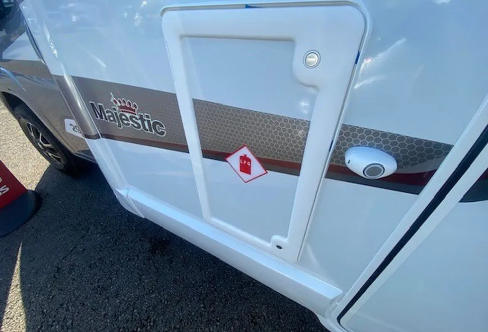 ELDDIS  MAJESTIC 295 2024-03-21