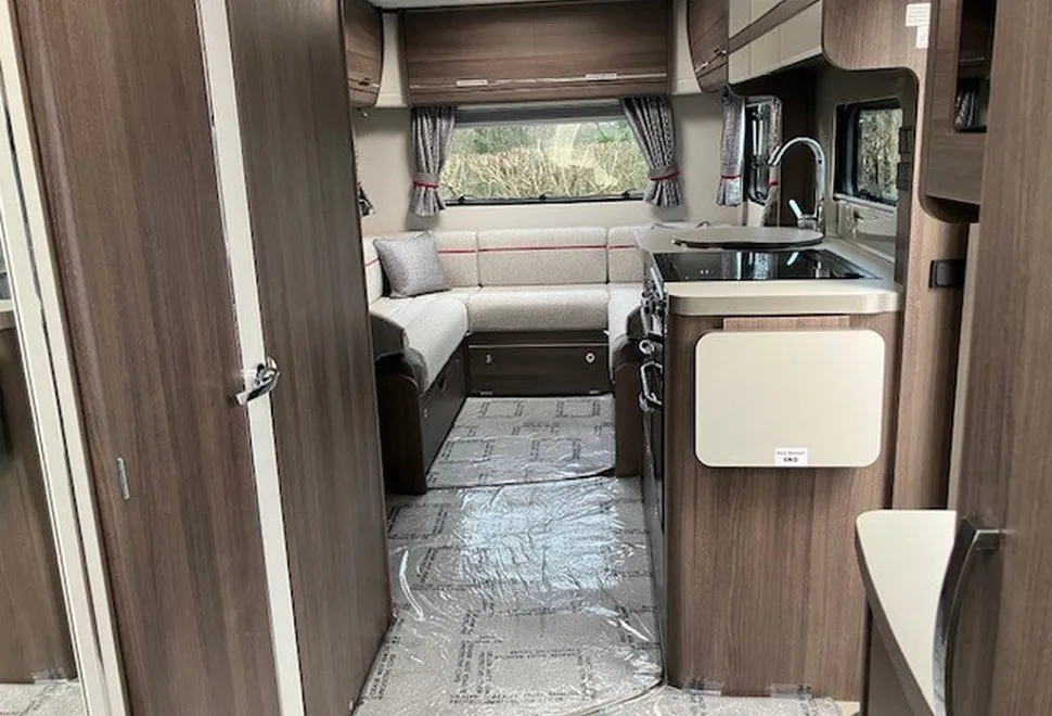 ELDDIS  MAJESTIC 295 2025-05-28