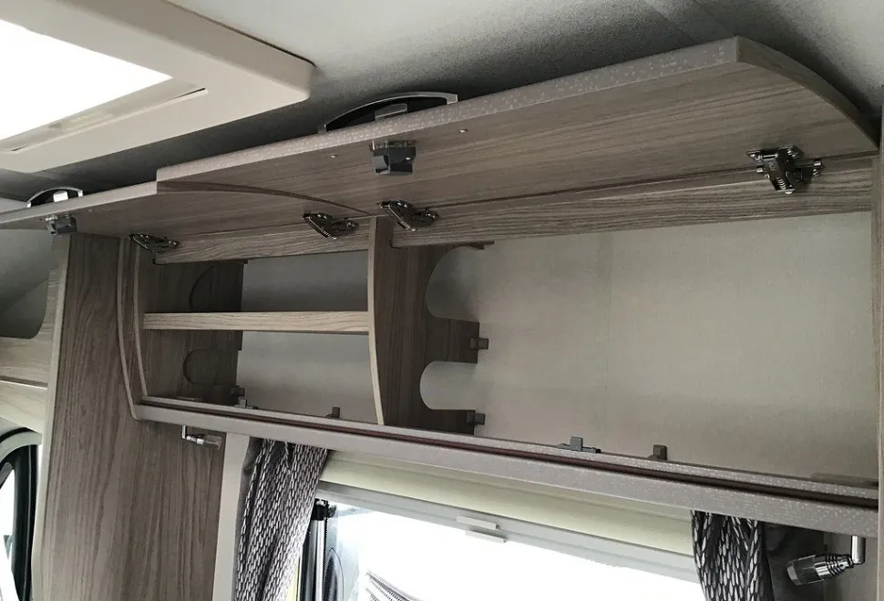 ELDDIS  MAJESTIC 105 2025-03-01