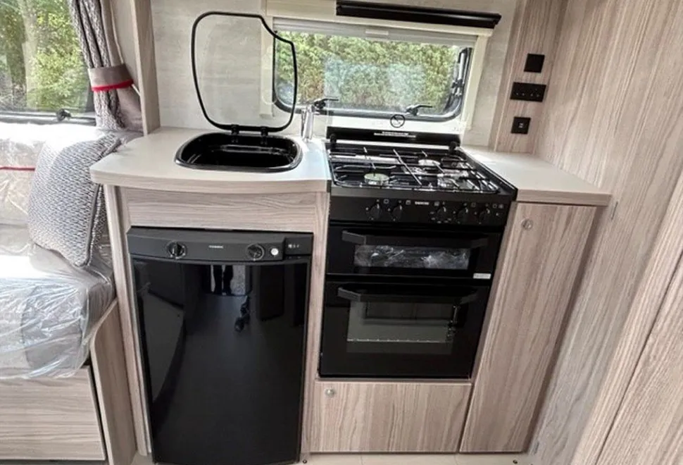 ELDDIS  MAJESTIC 105 2024-04-05