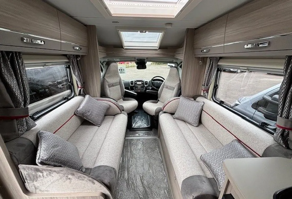 ELDDIS  MAJESTIC 105 2024-04-05