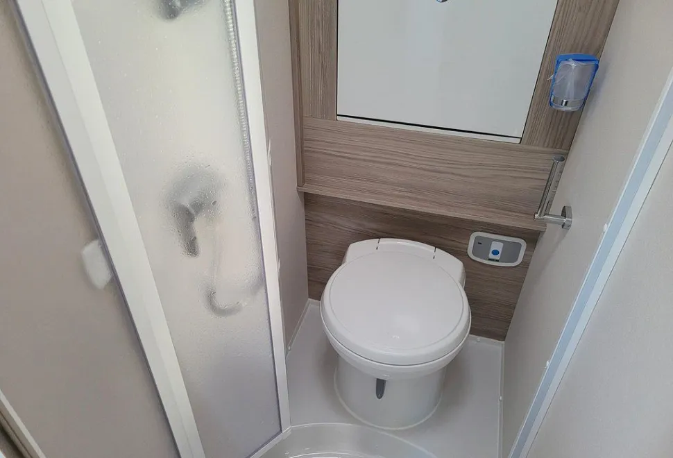 ELDDIS  MAJESTIC 155 2025-09-01