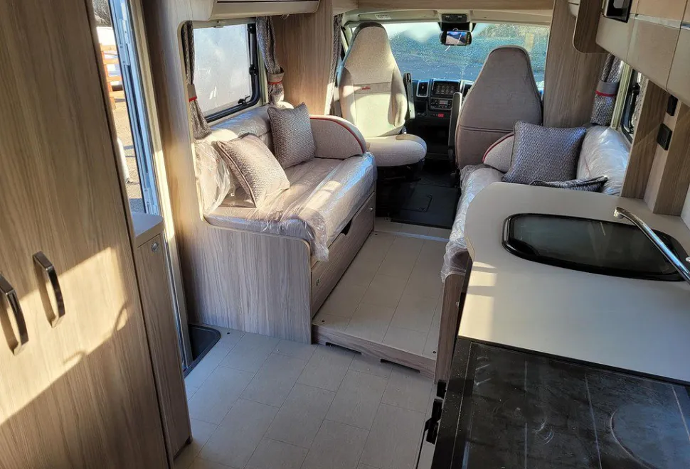 ELDDIS  MAJESTIC 155 2025-09-01