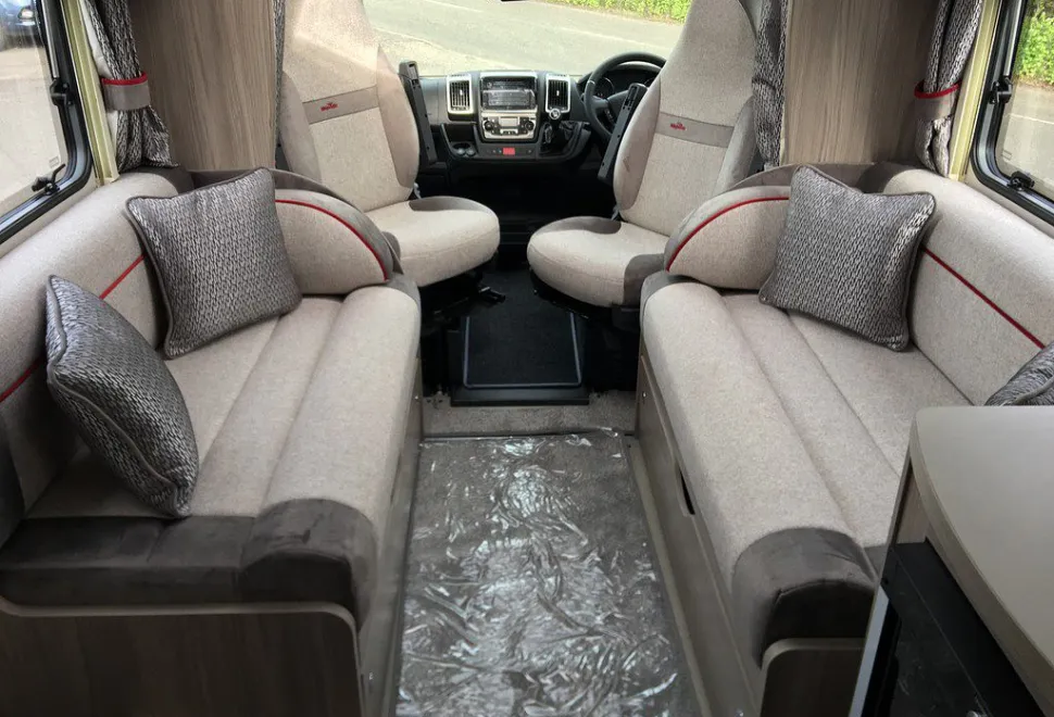 ELDDIS  MAJESTIC 155 2025-09-01