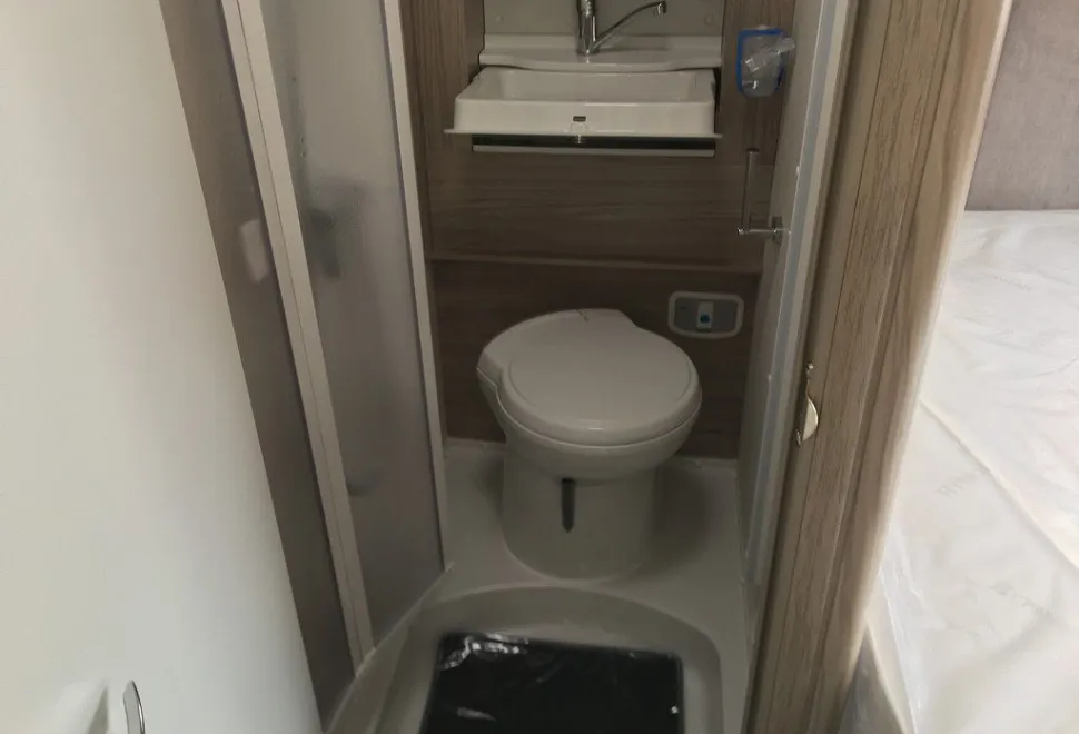 ELDDIS  MAJESTIC 155 2025-09-01