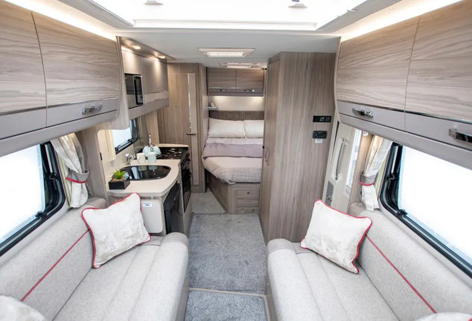 ELDDIS  MAJESTIC 155 2025-09-01
