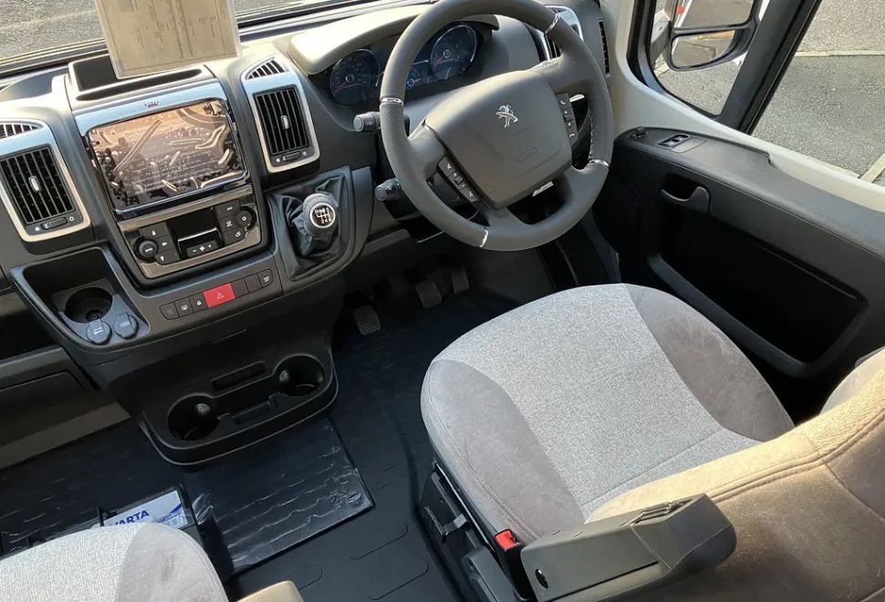 ELDDIS  MAJESTIC 155 2025-09-01