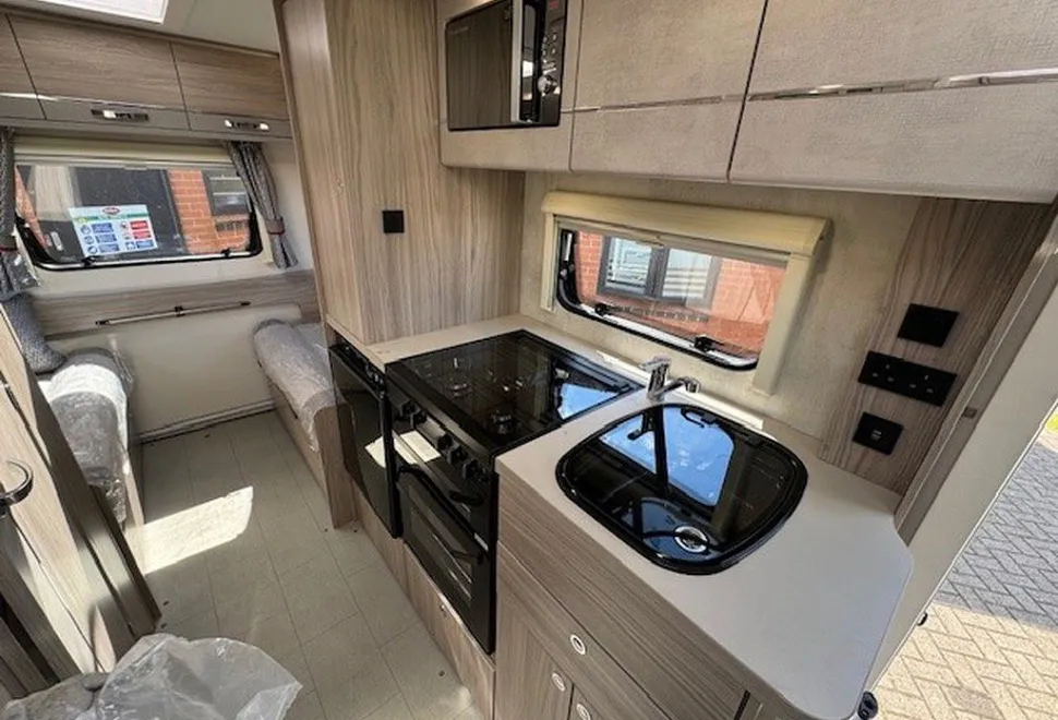 ELDDIS  MAJESTIC 135 2025-05-19